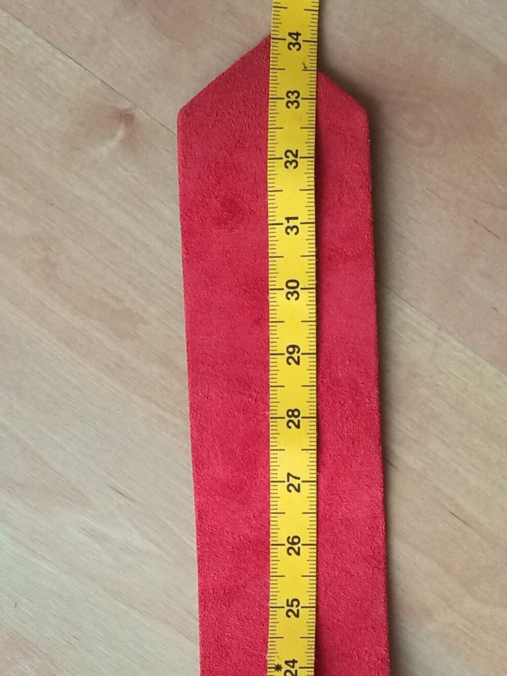 Red is IN - Extra Wide Belt - Picture 6 of 7